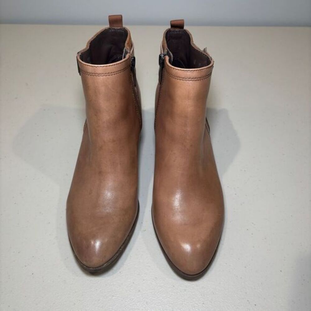 Franco Sarto NWOT L-Garda Tan‎ Leather Ankle Boots Women's 7 Buckle Zipper - Picture 3 of 8